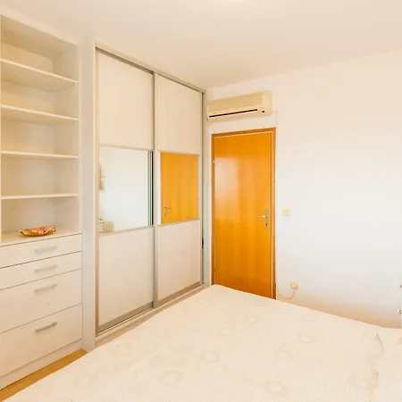 Kate Dadic دوبروفينك