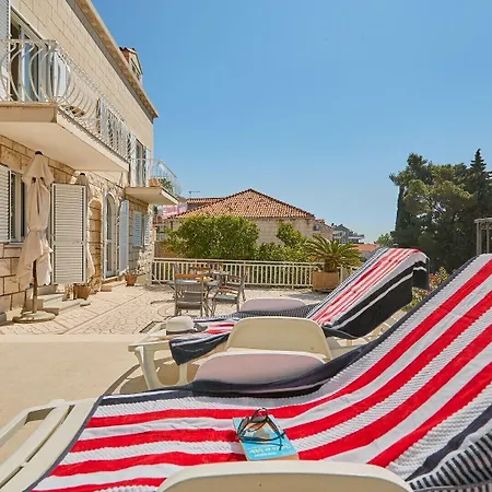 بيت ضيافة Kate Dadic 3*