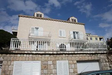 Kate Dadic Guest house 3*