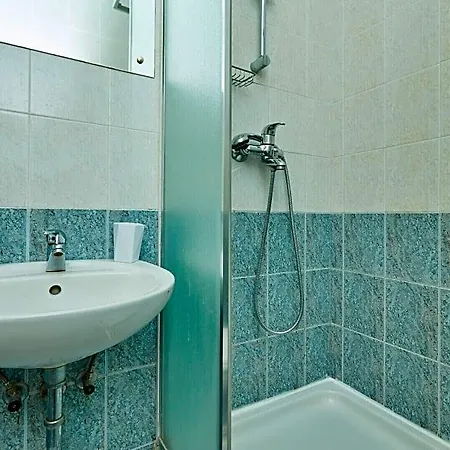 Konukevi Kate Dadic 3*