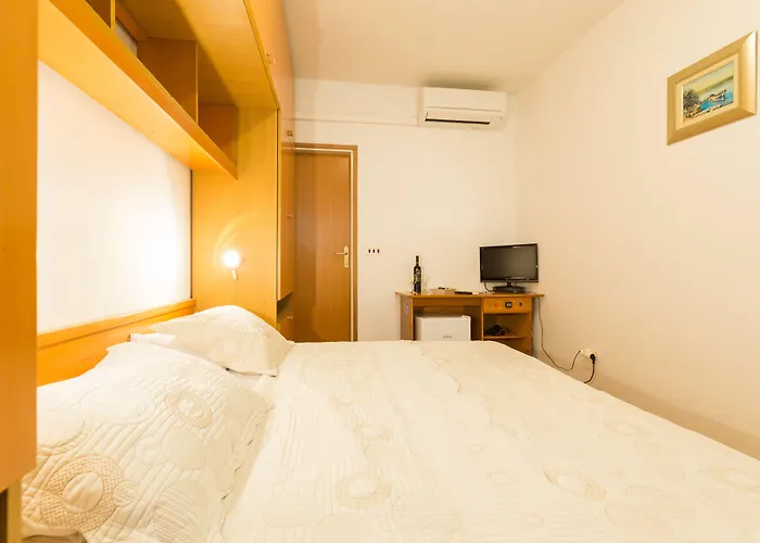 Kate Dadic בית הארחה דוברובניק