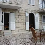 Kate Dadic Dubrovnik